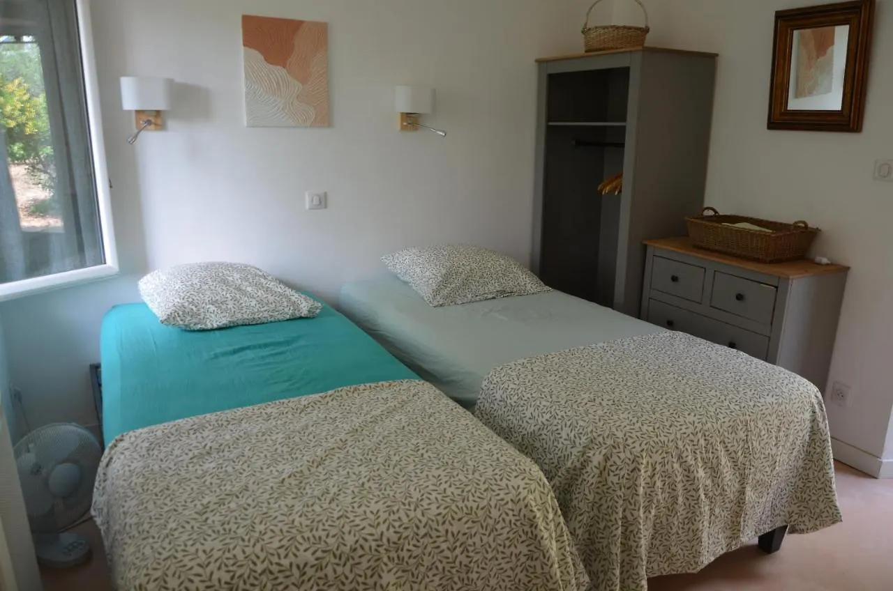 Gite Almanda - Calme & Nature - Mas Lou Castanea Collobrieres 0*,  France